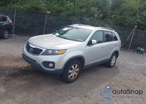 2013 Kia Sorento Lx z USA, uszkodzony, nr VIN 5XYKT4A65DG409198